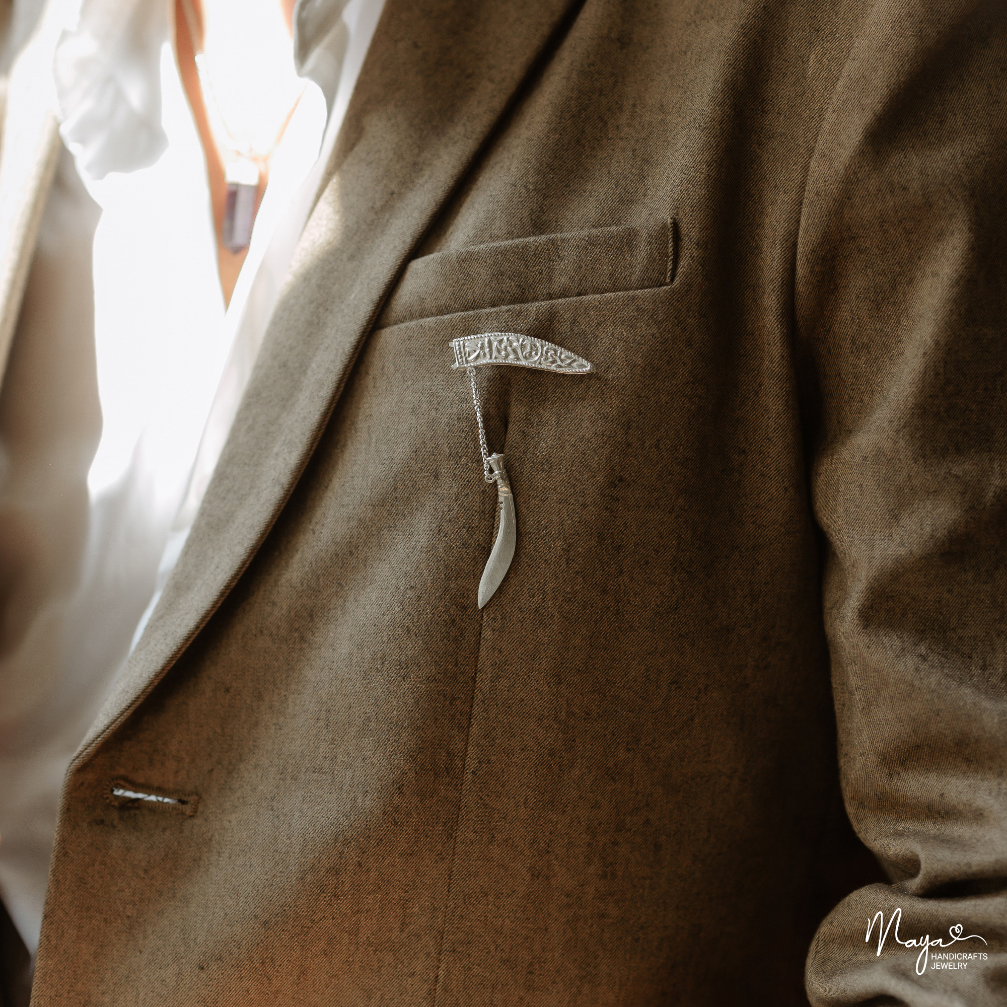 2 in 1 Khukuri brooch